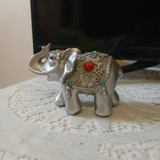مجسمه فیل