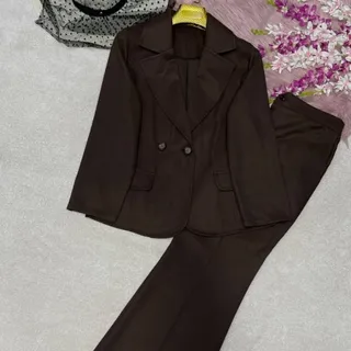کت و شلوار زنانه