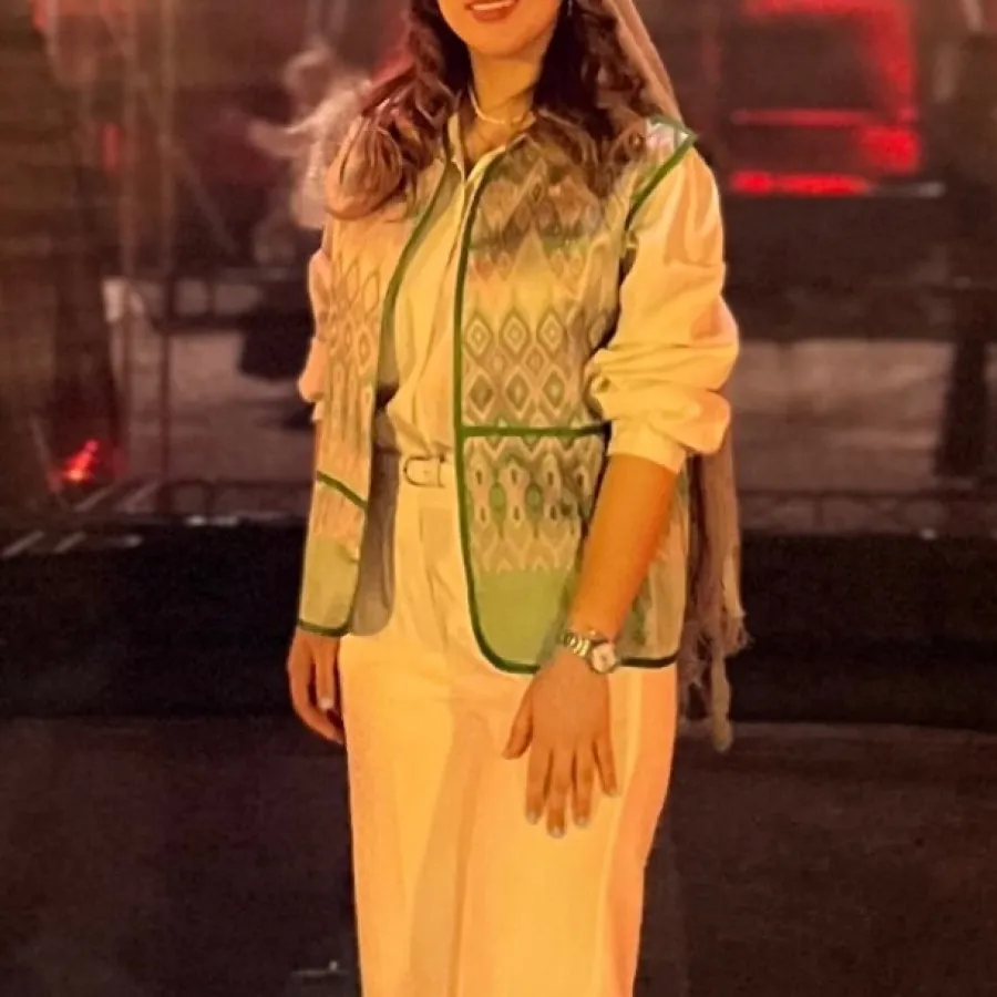 وست دخترانه