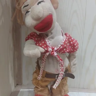 عروسک رقصنده