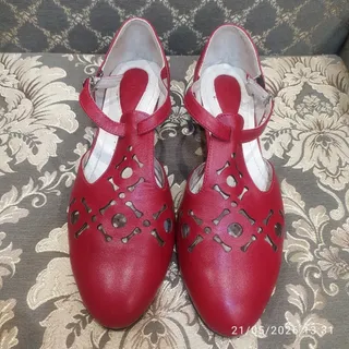 کفش چرم زنانه
