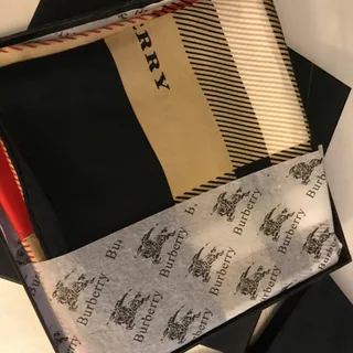 روسری Burberry