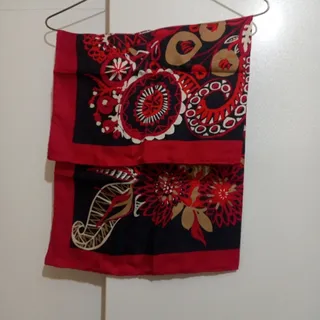 روسری کوتاه ساتن