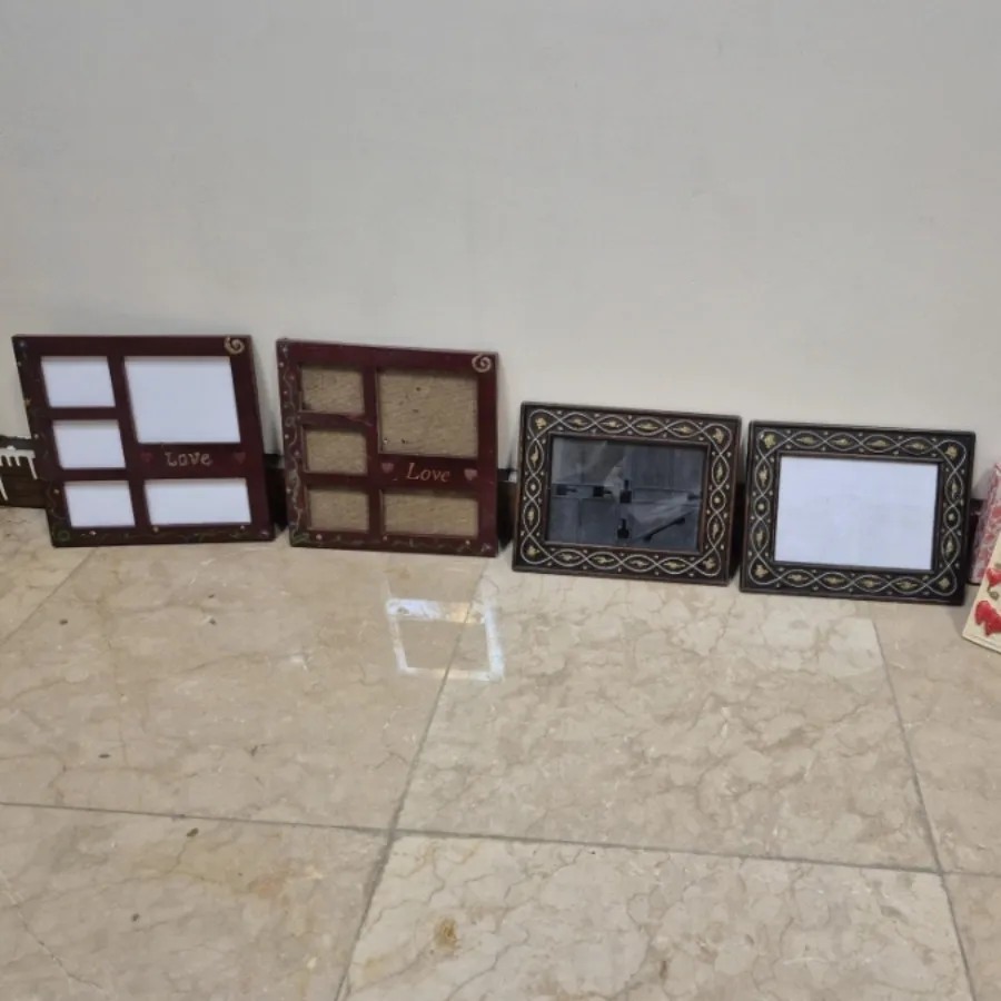 4 عدد قاب عکس