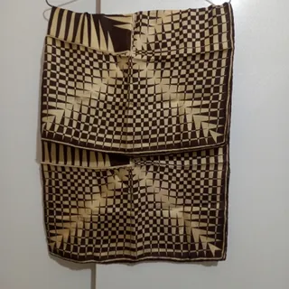روسری ساتن کوتاه