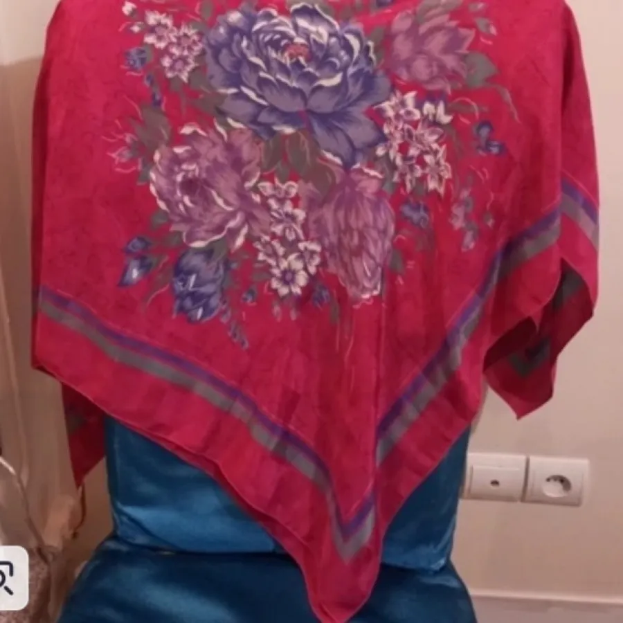 روسری ساتن ابریشمی