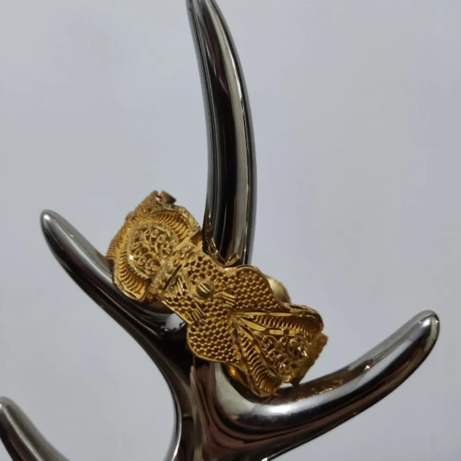 تکپوش طلا روس