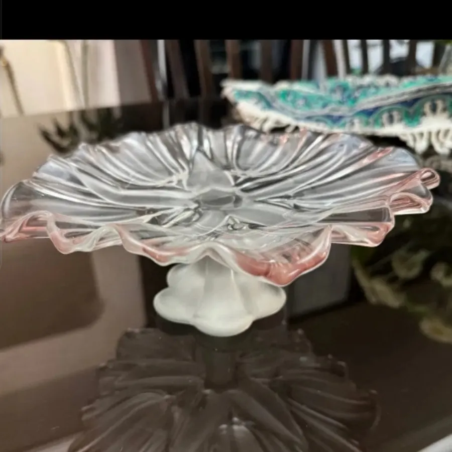شیرینی خوری والتر گلس آلم