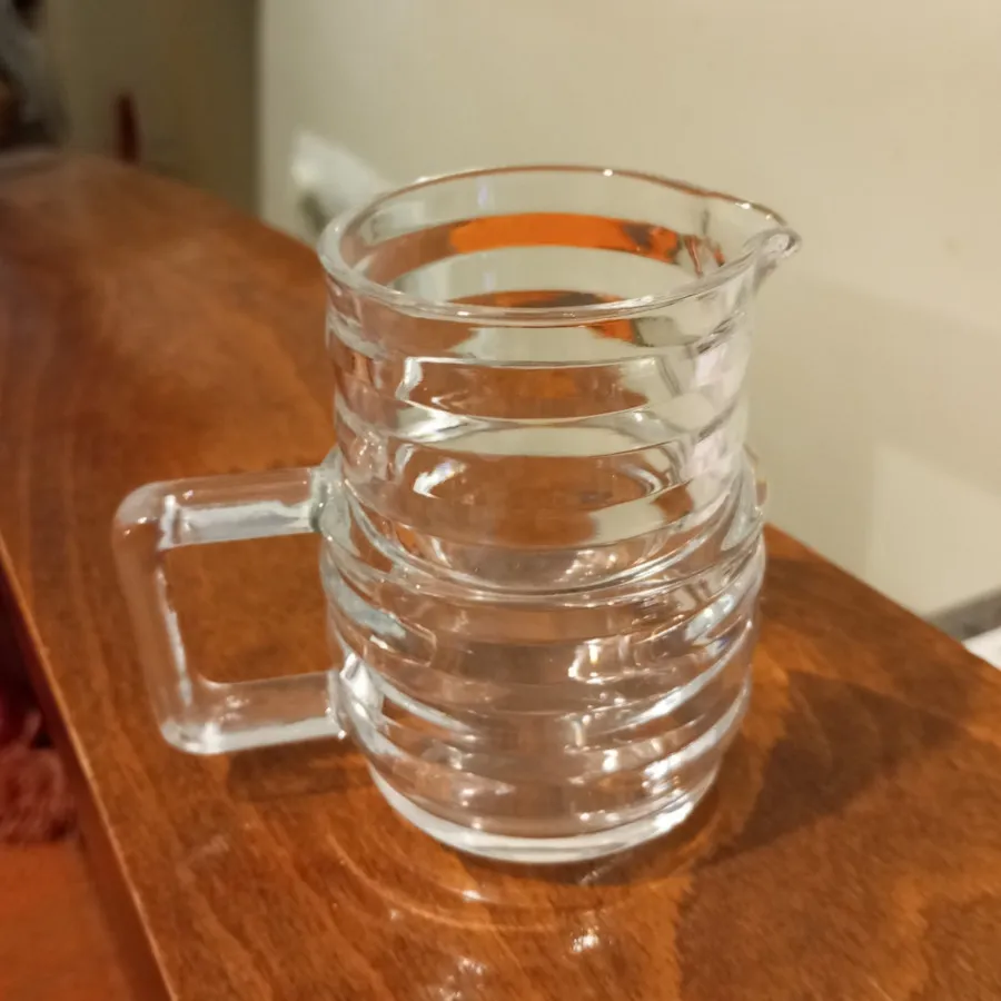سس خوری پیرکس
