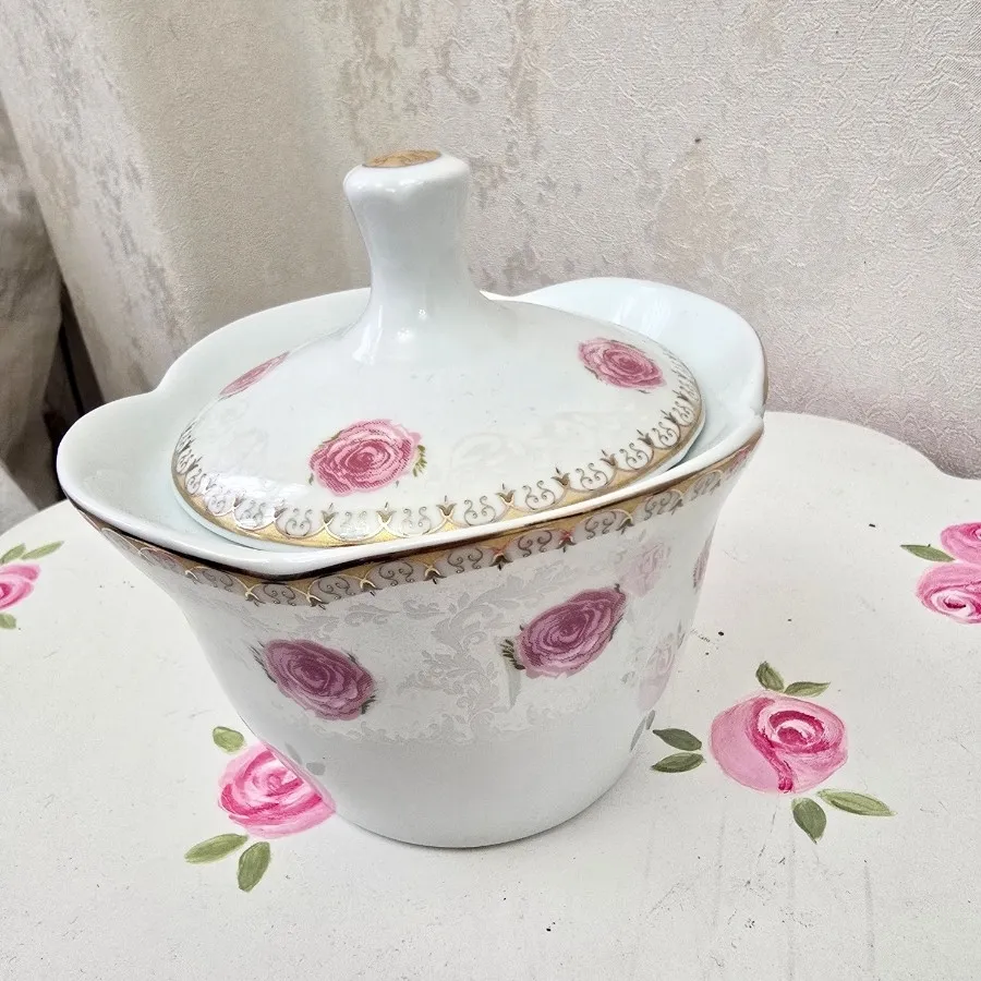 قندان گلگلی