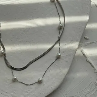 گردنبند جذاب مروارید?