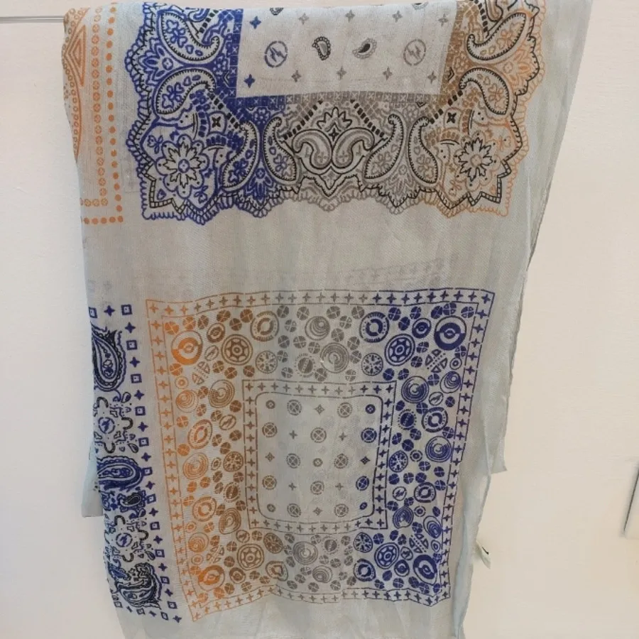 شال و روسری