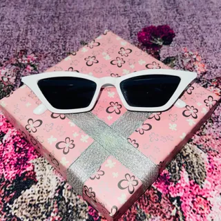 عینک افتابی گربه ای