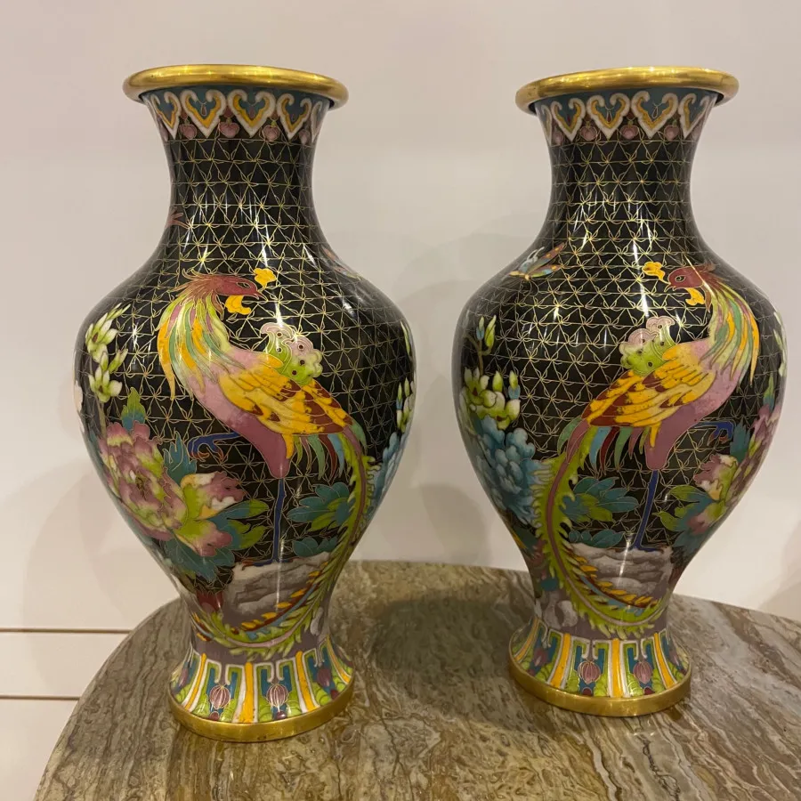 گلدان آنتیک برنجی