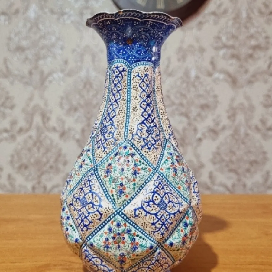 گلدان میناکاری