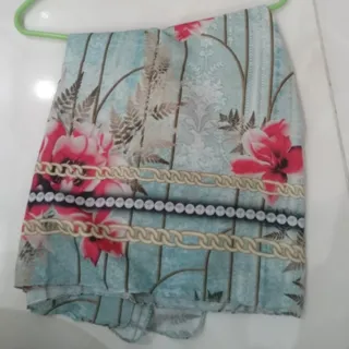 روسری نخی طرح دار آبی