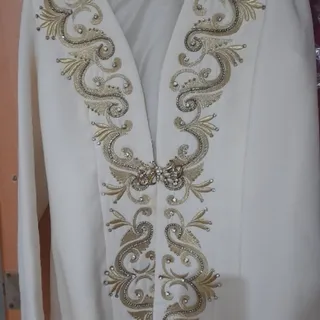 کت و شلوار سفید کار شده