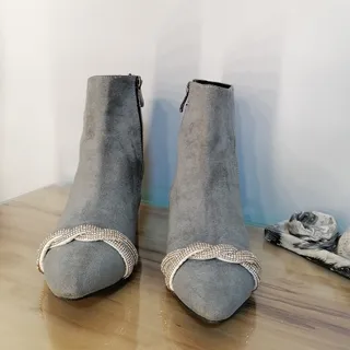 نیم بوت