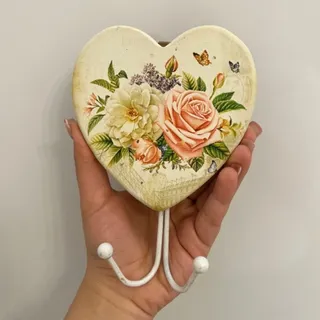 آویز لباس چوبی
