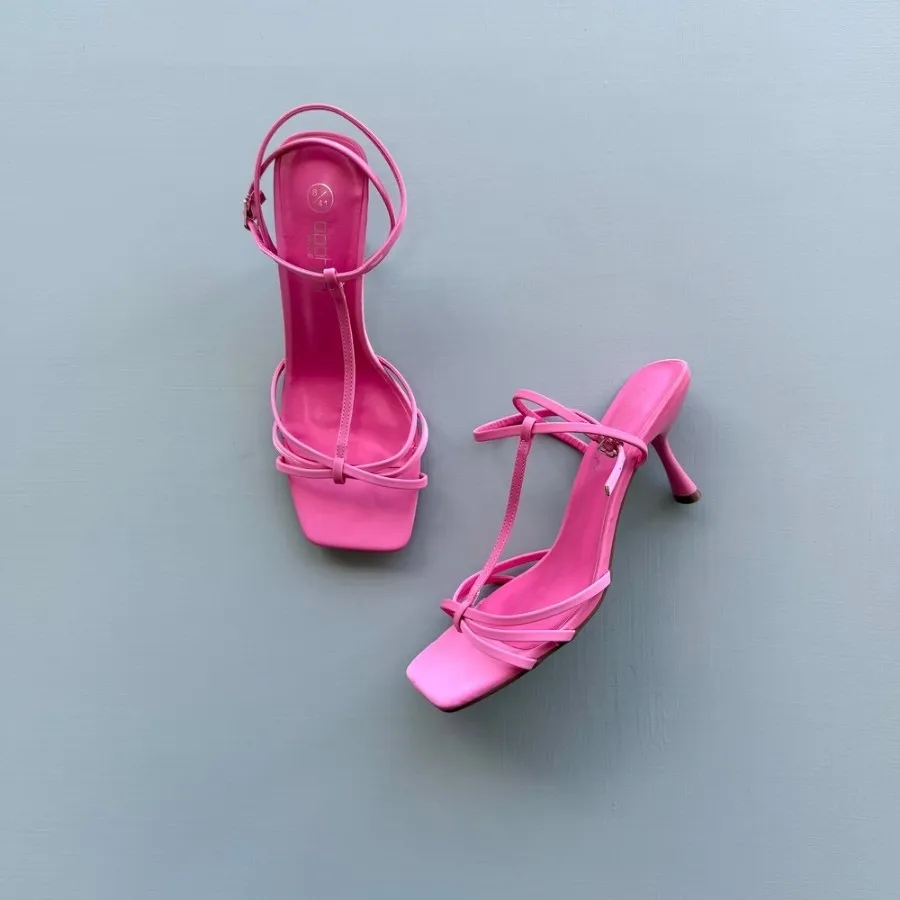 صندل اورجینال برند BOOHOO
