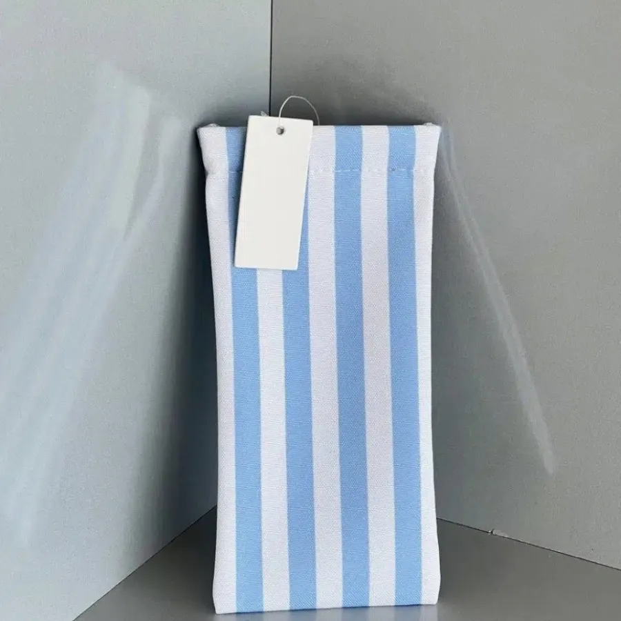 کیف مگنتی وارداتی