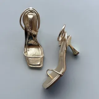 صندل اورجینال برند BOOHOO