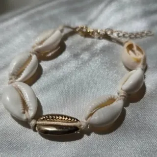 دستبند (پابند) صدفی