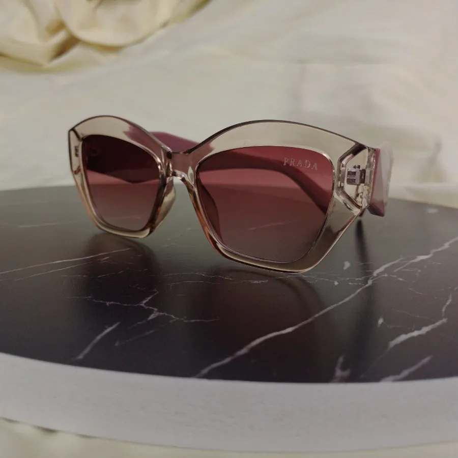 عینک آفتابی PRADA