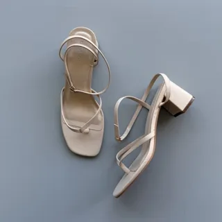 صندل اورجینال برند BOOHOO