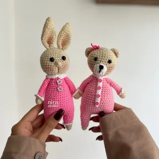 عروسک دستبافت