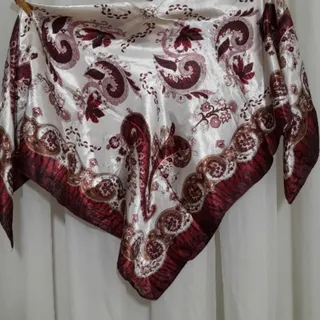 روسری یا مینی اسکارف