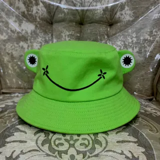 باکت هت قورباغه