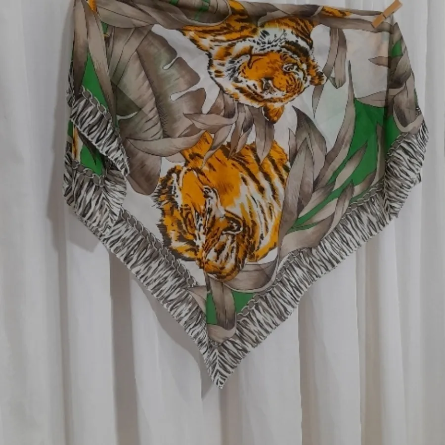 روسری لاکچری