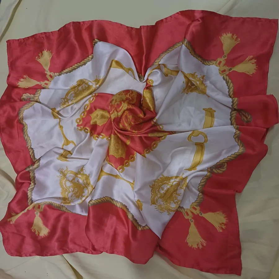 روسری مجلسی