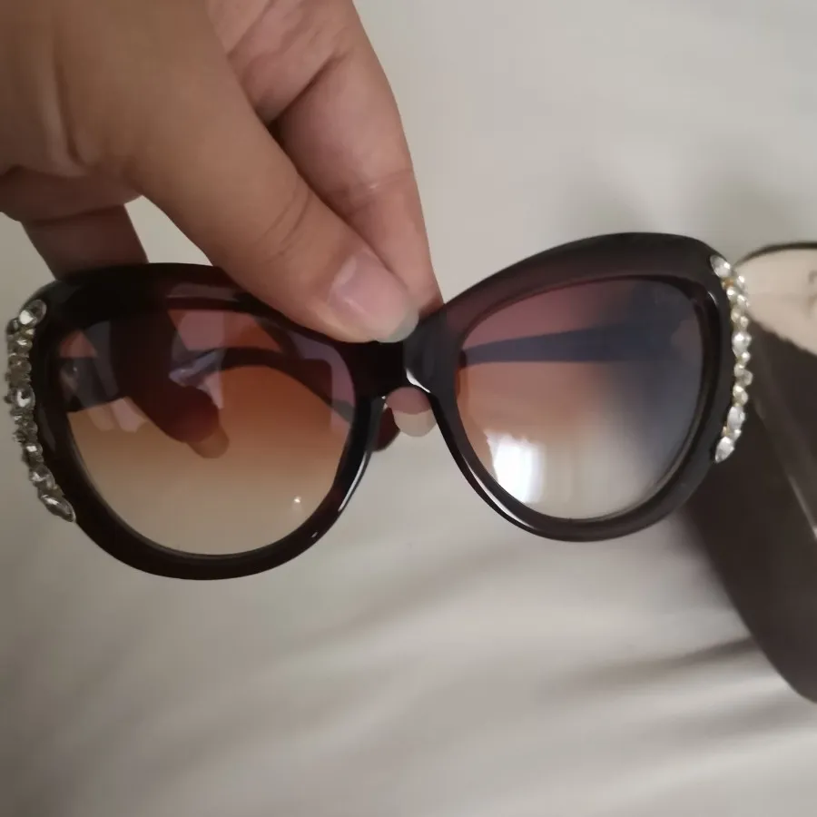 عینک دیور با جعبه