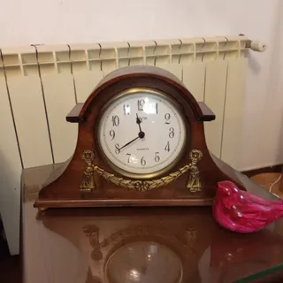 ساعت چوبی