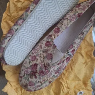 کفش اسپرت
