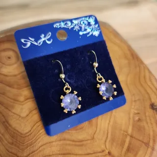 گوشواره طلایی بنفش