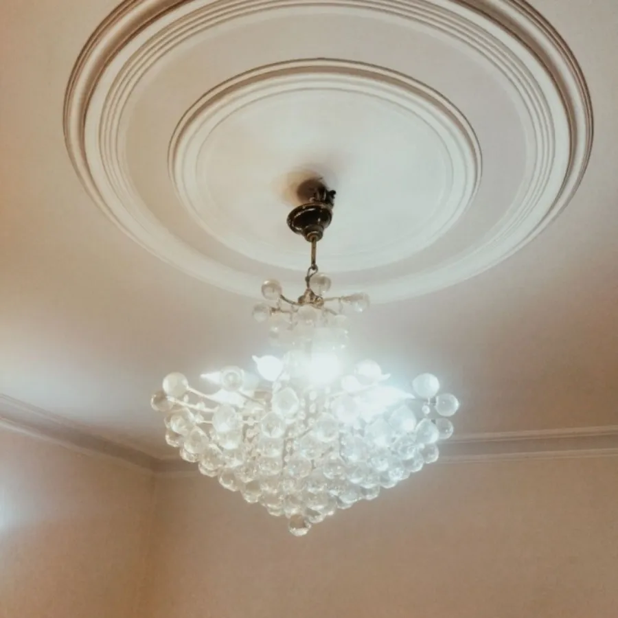 یک جفت لوستر کریستالی