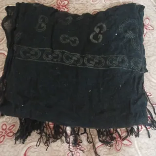 شال مشکی