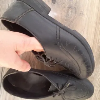 کفش چرم زنانه