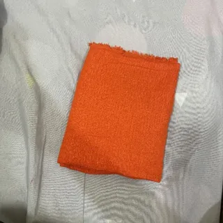 شال نارنجی