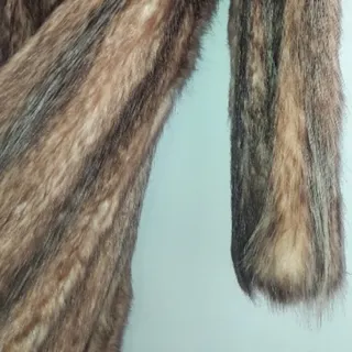 پالتو پوست گرگ اصل  فاخر