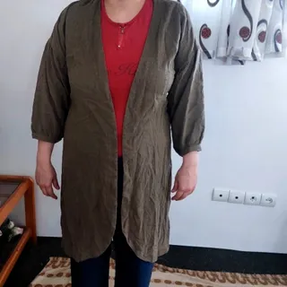 مانتو زنانه ته کمدم مونده