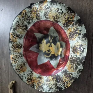 بشقاب دکوراتیو