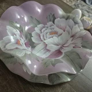 شیرینی و میوه خوری
