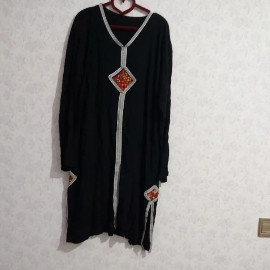 مانتو نخی
