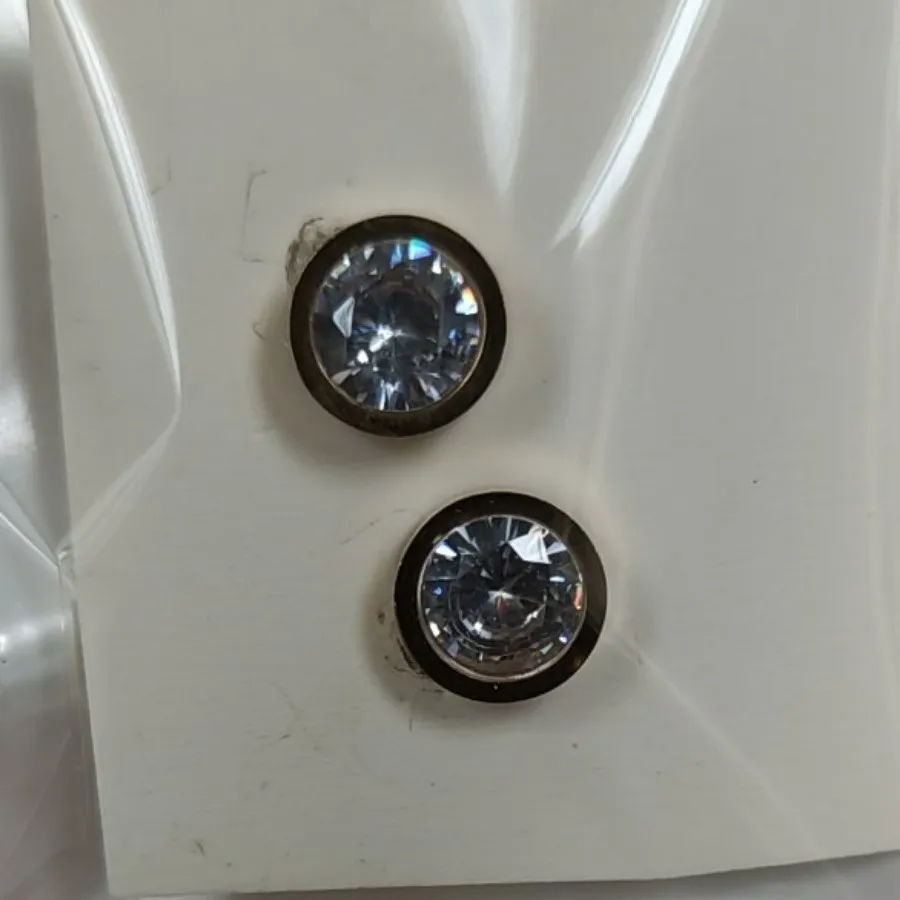 گوشواره تک نگین استیل