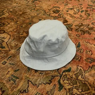 کلاه باکت