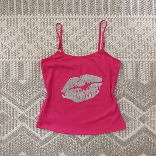 تاپ سرخابی مدل Kiss